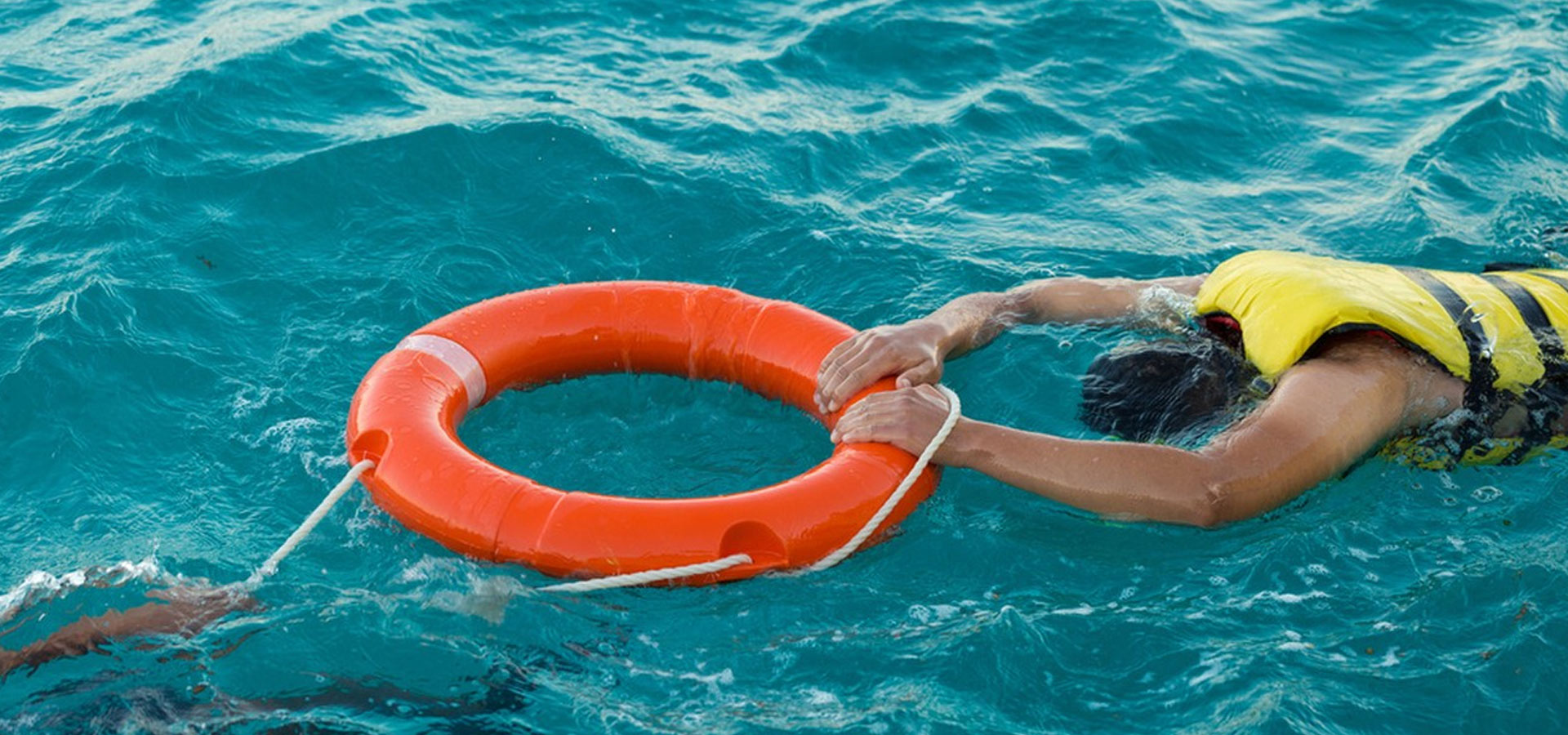 PROFESSIONAL MANUFACTURER 